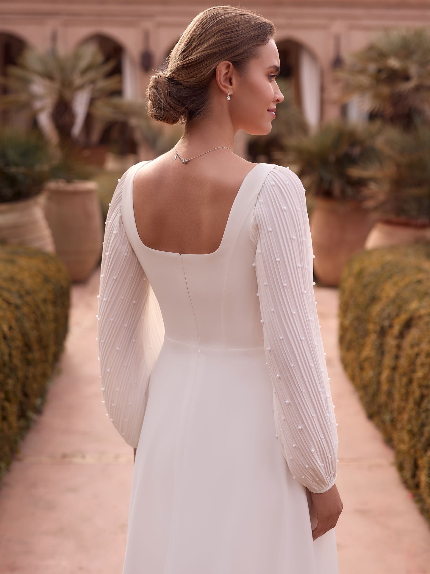 Bianco Evento R004 Ärmel mit Perle